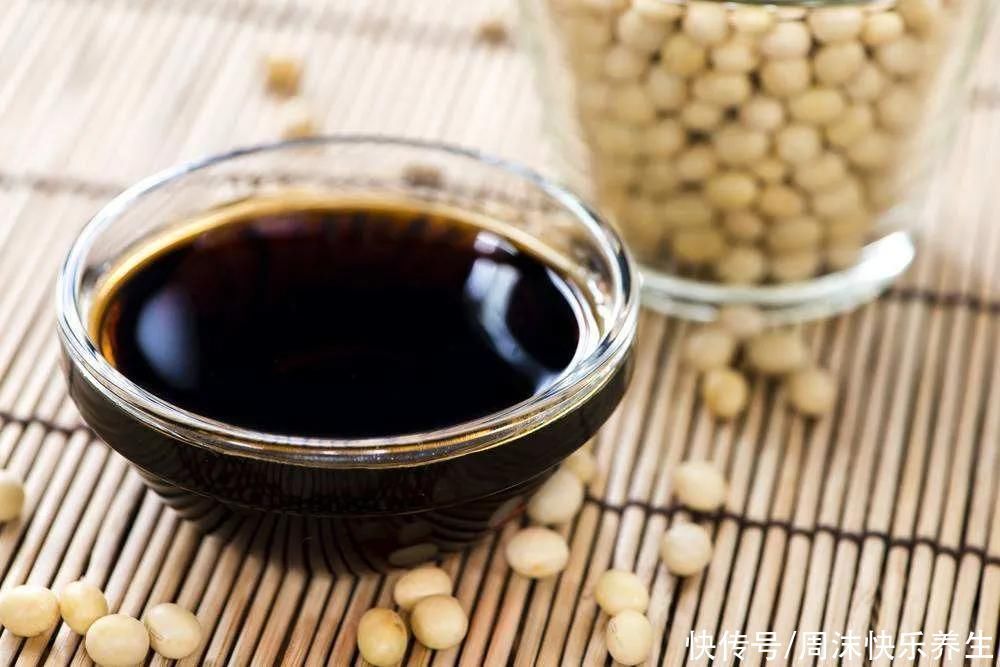 卵巢|女人雌激素不足，饮食上谨记“2吃2不吃”，卵巢会感激你