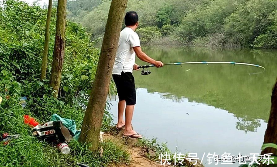 春季钓鱼，切勿到了水边就开钓，学会“3”秘诀，鱼获增加60%