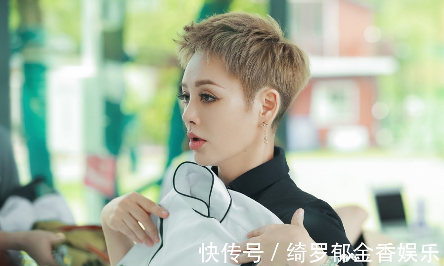 粉丝们|真敢说！宁静透露参加《中餐厅》原因，内涵赵丽颖没意思