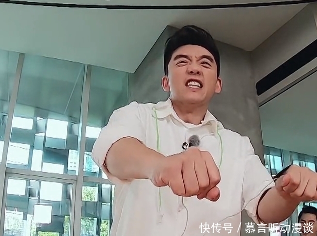 《奔跑吧》邓紫棋被电到流口水,哈哈,太可爱了原来竟跟这个有关
