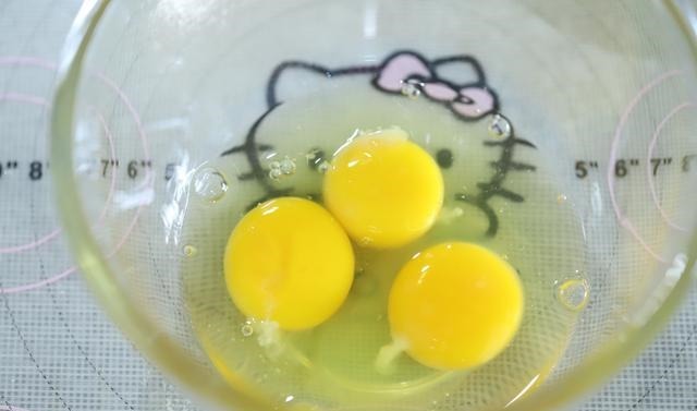 今年的私房大爆款系列,私藏名师烤戚风布丁烧方子大公开,零失败