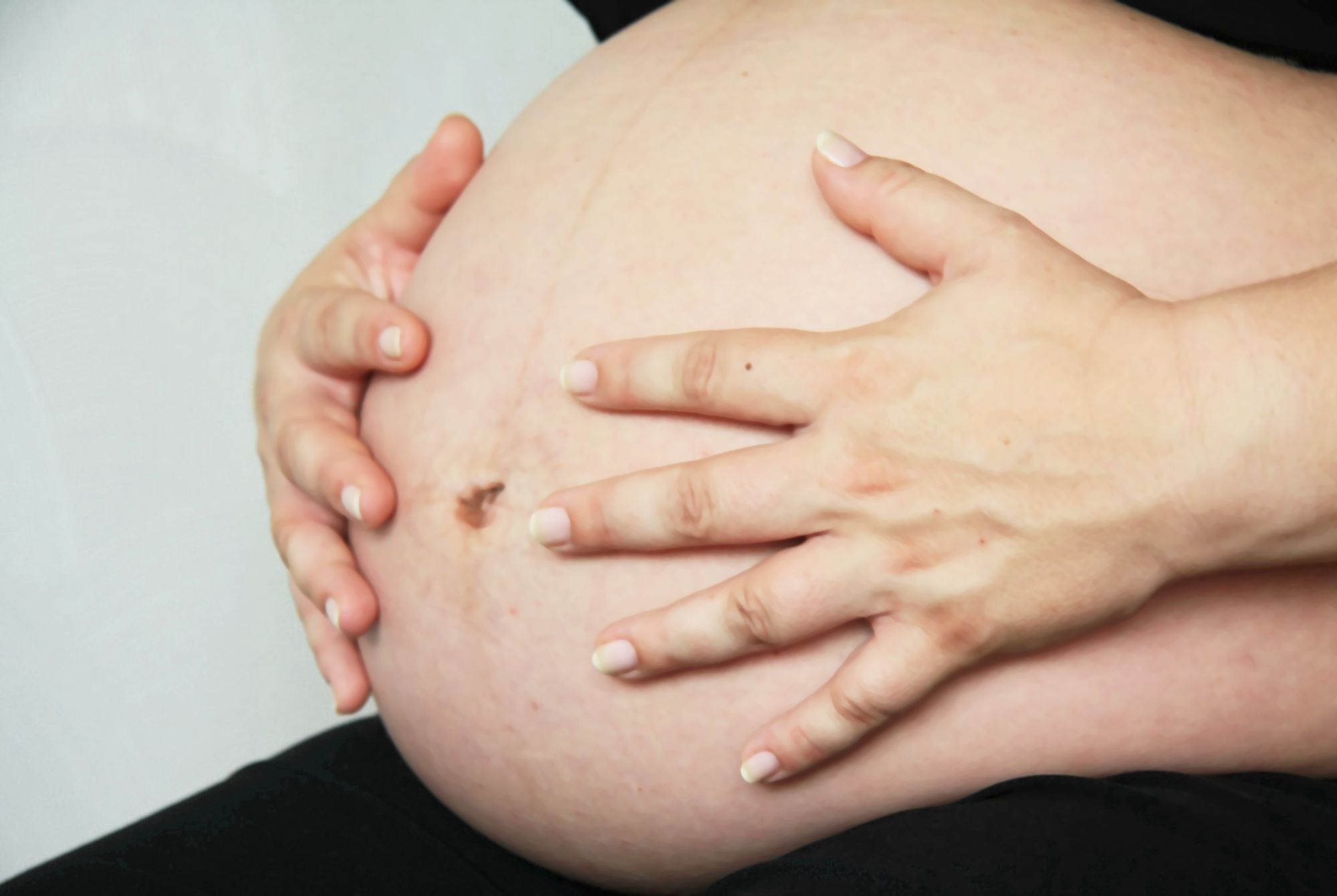 胎儿|怀孕讲究“瞒三不瞒四”,和胎儿发育关系不大,要正确认识孕肚