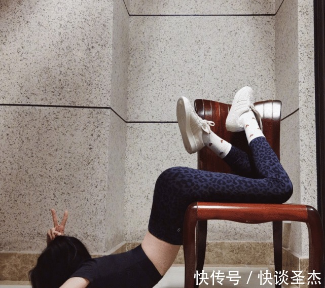 艺人最新限制政策曝光,全网封禁低俗账号,杨幂“漫画腰”被点名