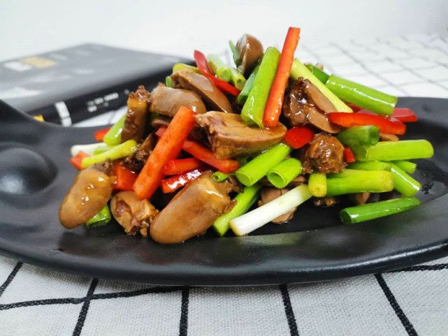 春节后，遇见这菜别手软，一次买10斤存冰箱，想吃随时取，特省事