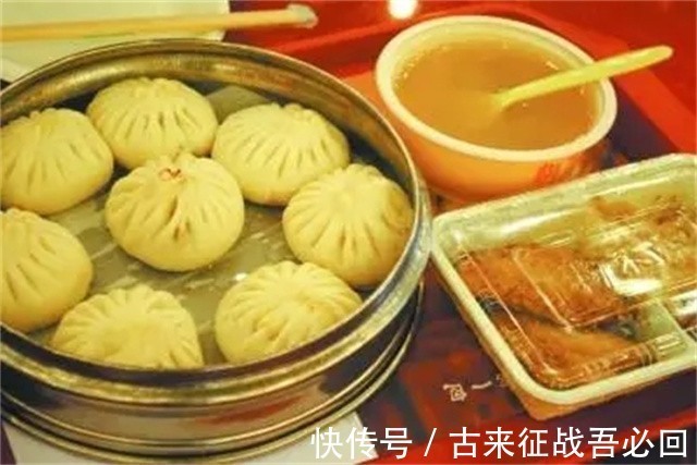 清炒虾仁|狗不理包子砸自家招牌，一笼包子120，清炒虾仁超100，变成人不理