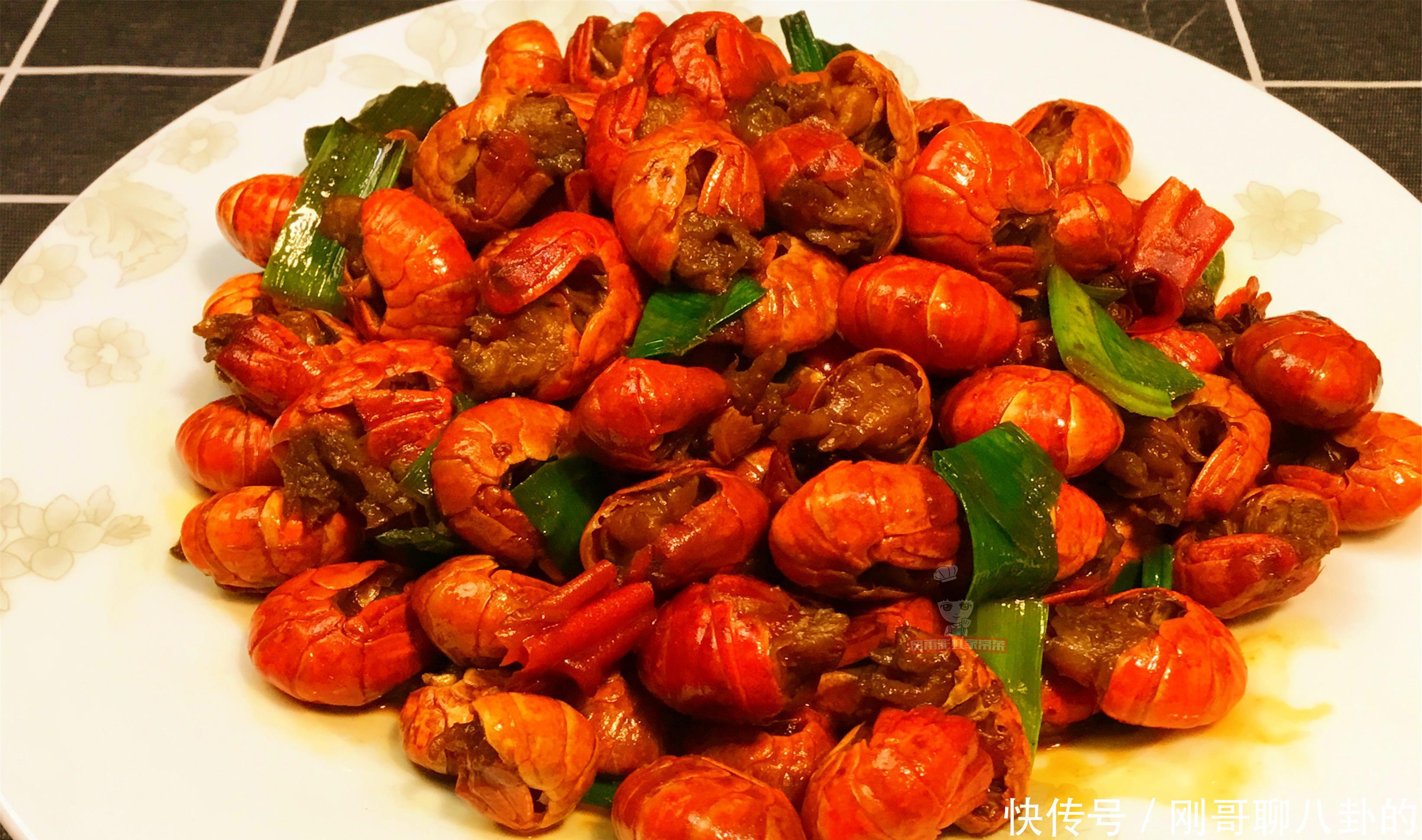 龙虾|秘制龙虾尾,手把手教你做,一口一个不吐壳,吃着那叫一个爽