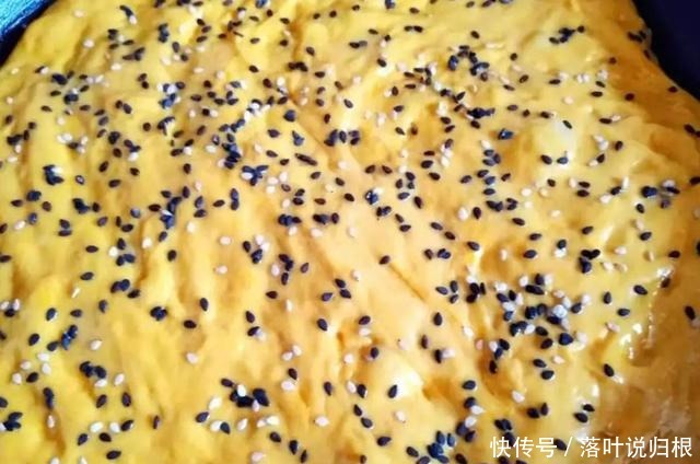 粗粮细做,快速早餐手不沾面南瓜饼,10分钟搞定!