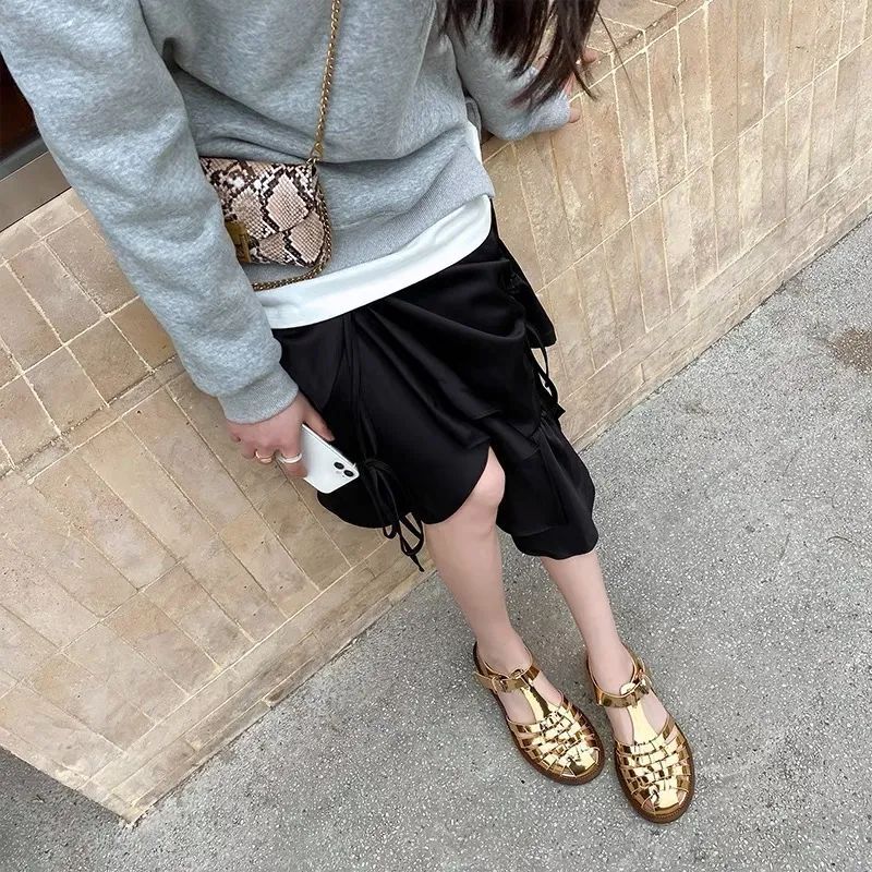 玛丽珍鞋|你的凉鞋烂大街了!今夏流行这几双,百搭又凉快