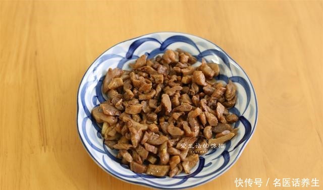 晒晒我家的晚餐,发到朋友圈有人乐了,网友没有一百下不来