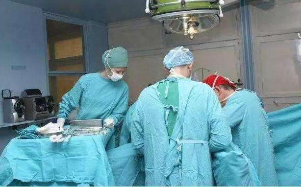 预产期|怀孕十月一直没做产检,预产期过了才急,医生你去上一级医院吧