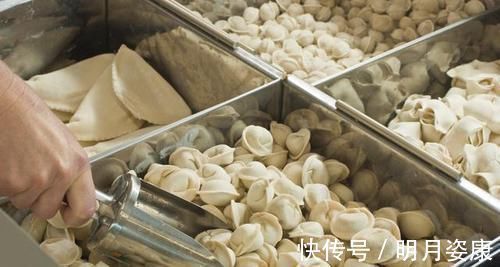 稀饭|中国式“糊弄”早餐悄然兴起,很多孩子天天吃,妈妈却丝毫没察觉