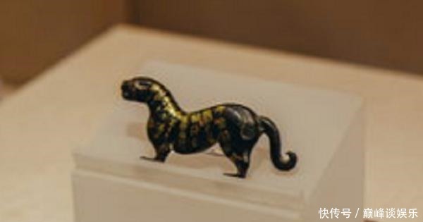 铁块|70年代农民捡到铁块,专家3次鉴定赝品后50元卖下,现今价值超亿