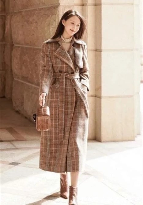 羽绒服|高级有品位的服饰穿法,精致洋气魅力无限,轻松掀起一波时尚潮流