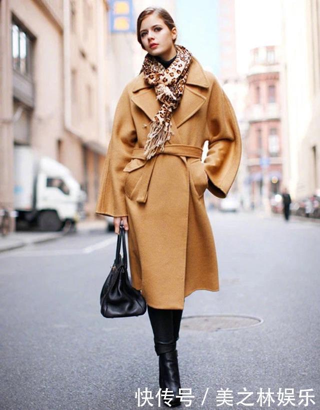 围巾要是选对了,显脸小又显发量多,但是要掌握这几个窍门