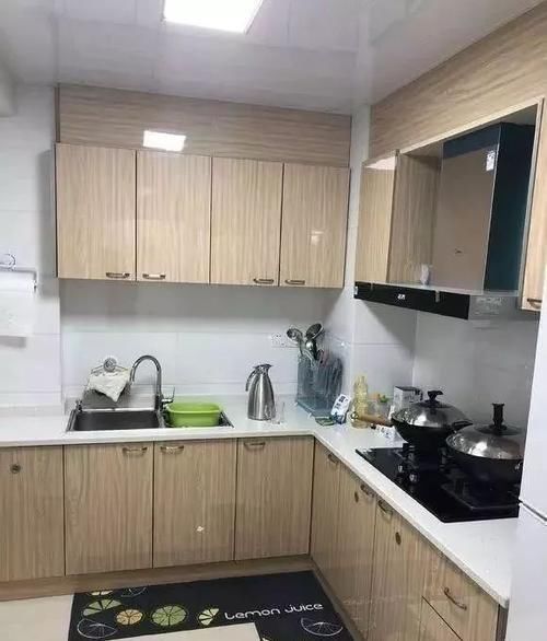 柜子|入住新家第一天,花15万装修,客厅太漂亮,全屋没一点毛病