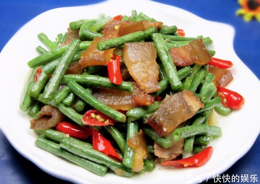 中薪|冬天季节，要坚持吃3种美食，延年益寿，美白润肤，好处多多