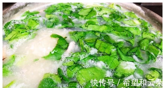 皮蛋瘦肉粥|皮蛋瘦肉粥，粤菜大厨教的3个诀窍要记牢，鲜美不腥，粥底绵滑！