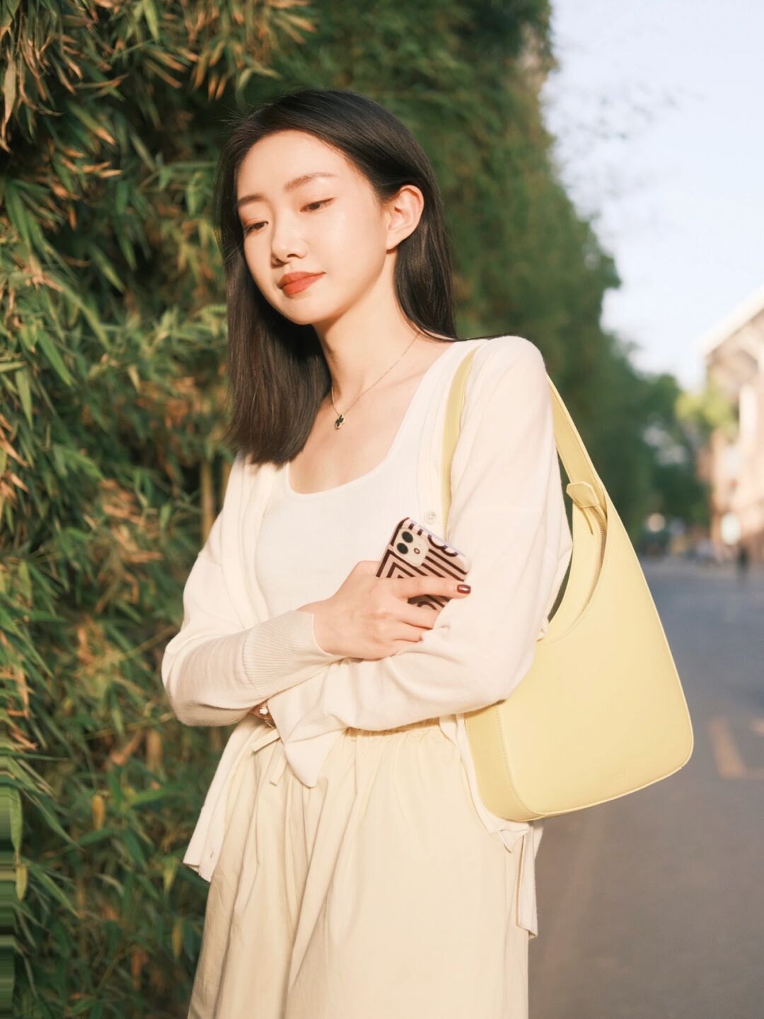 背心|二三四十岁的女性都可以穿,背心搭配阔腿裤简约洋气,显高又显瘦