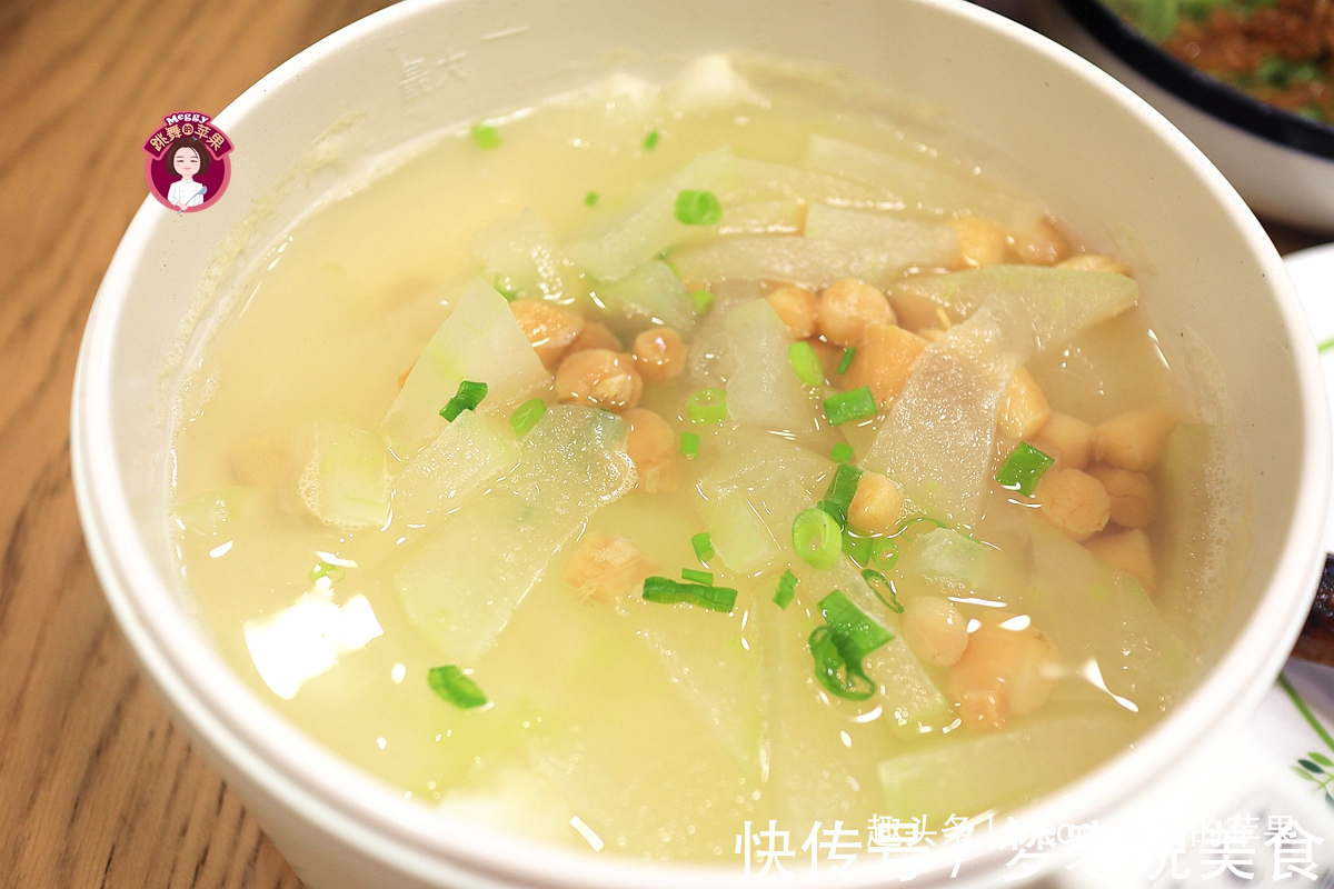 精心做高考营养晚餐,4菜1汤吃着舒心,“高升排骨”够滋味