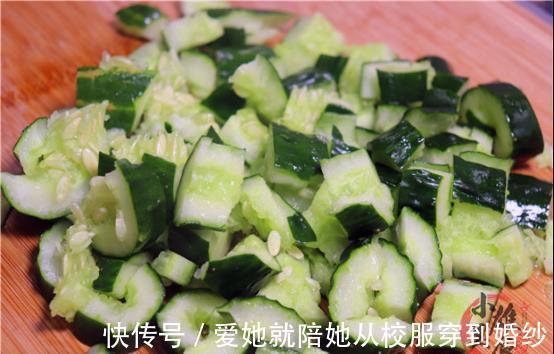 黄瓜|黄瓜最近火了，教你殿堂级别的做法，营养又开胃，实在是太好吃了