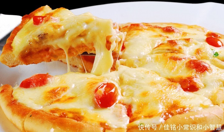 不用|想吃披萨不用去外面买,试试此做法,香甜又拉丝,比买的还好吃
