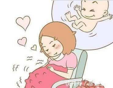 肚子|胎儿在腹中喜欢踢妈妈的肚子,妈妈得知原因,很暖心