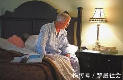 睡懒觉|人到中年,有“三觉”不能睡,可惜多数人当成了养生习惯