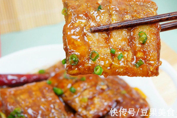 学会这道家常红烧带鱼，想低调都不行