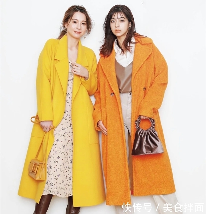 卫衣 40岁以上女人,不要叠穿卫衣了,扮嫩!现在流行叠穿衬衫,特高级