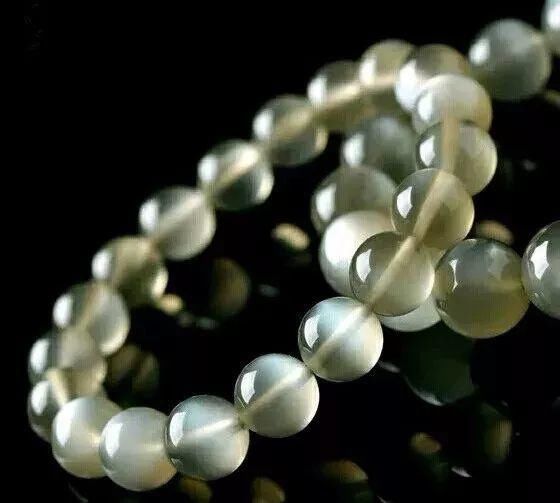 月光石 8种珠宝界特有的光学效应,又美又神奇,能认识一半都算行家啦!