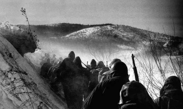 紧急|万分紧急之时,此人站出来力挽危局,让美军留下一个耻辱纪录!