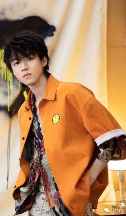 《我们的乐队》小凯罕见生气！因不满ace选人方式，气到摔本子