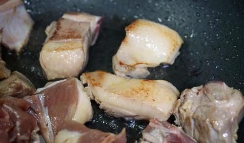 今年的肉类都在“疯涨”，就它被忽略了，才15块钱1斤，好吃便宜