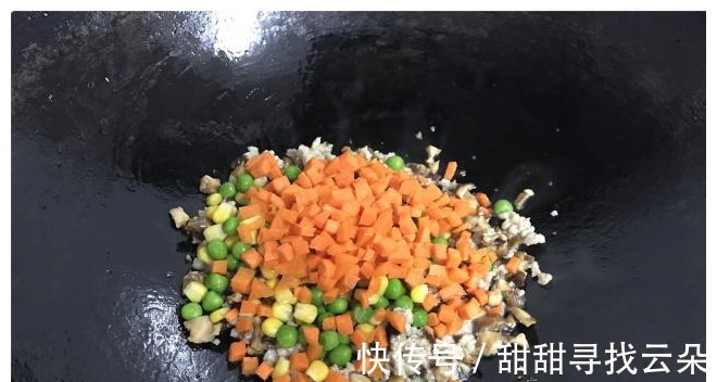 糯米|想吃烧卖不用买,教你在家做,面都不用揉,皮薄馅大,一屉不够吃!