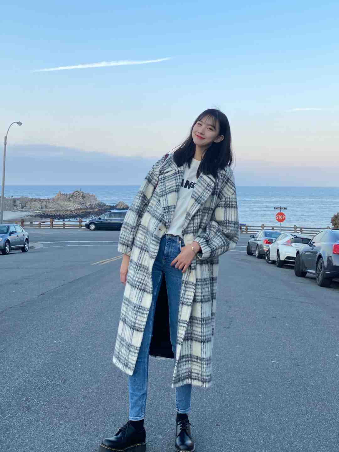 牛角扣 格纹大衣就选这四种配色,基础百搭不过时,让你美出新高度