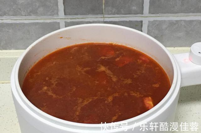 金针菇|对付秋老虎,不妨多喝这汤,5元煮一大锅,清肠刮油,鲜香又营养