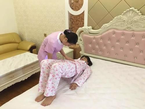 坐月子|坐月子时，宝妈牢记“三捂两忌二注意”，远离“月子病”