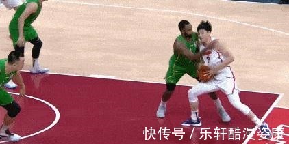 辽宁队|辽宁老队长鼻骨骨折!威姆斯态度嚣张,CBA真能容他撒野