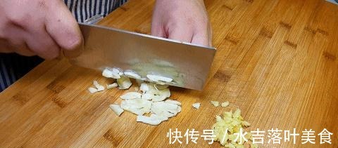 脂肪含量|才知道，鸡胸肉还可以这样炒，味道麻辣，口感焦香，越吃越想吃！