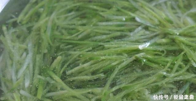 吃一斤它，相当于吃3斤牛肉，5斤猪肝，才8毛钱一斤，蒸着吃最香