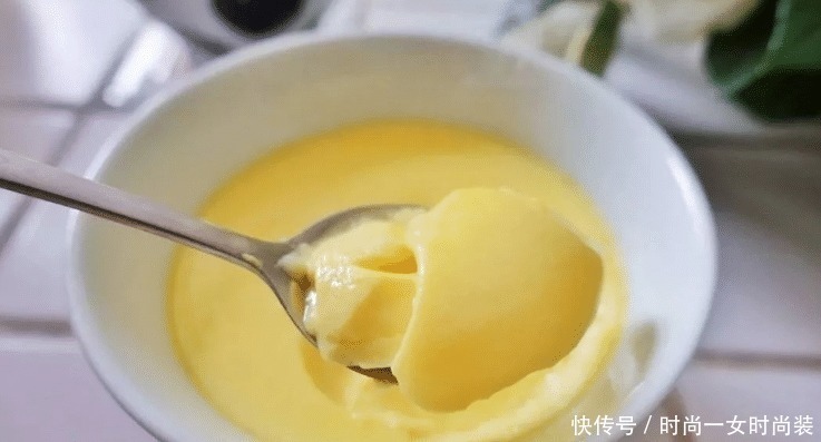 豆浆|蒸鸡蛋羹，别再用水蒸了！换成它，鲜嫩Q弹，光滑如镜，没蜂窝