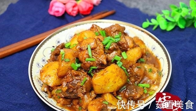 土豆|土豆别再炒丝了，像我这样烧，味道比鸡肉好！