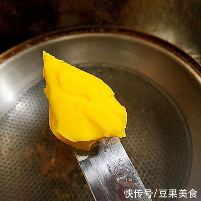 金蒜牛肉粒比补药营养，却不要钱