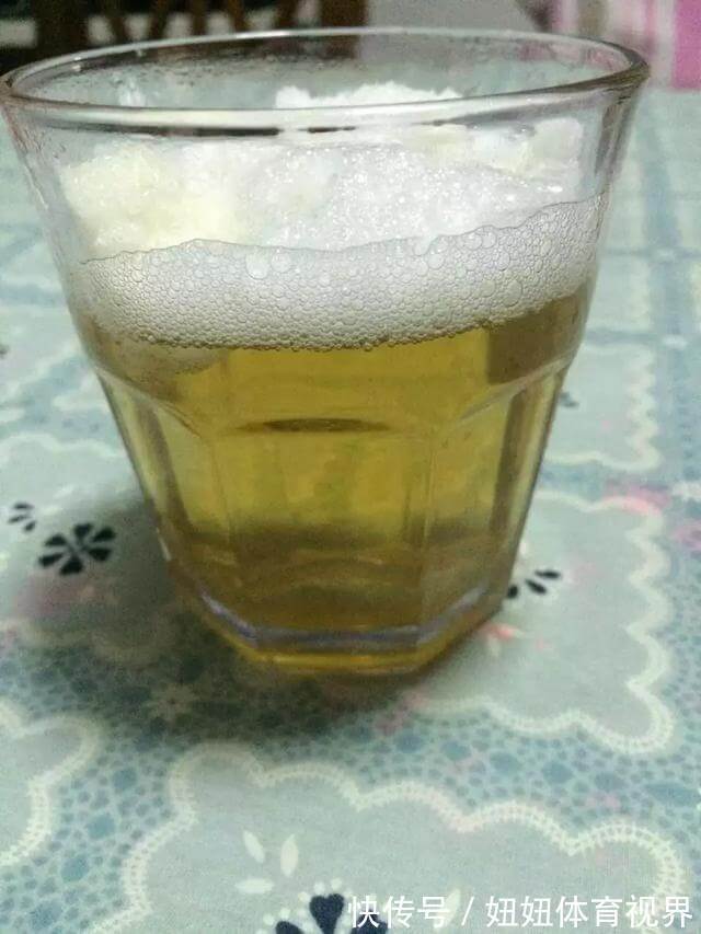 给绿萝“只浇水”永远也养不好！用上3种肥料，叶子油绿、向外冒