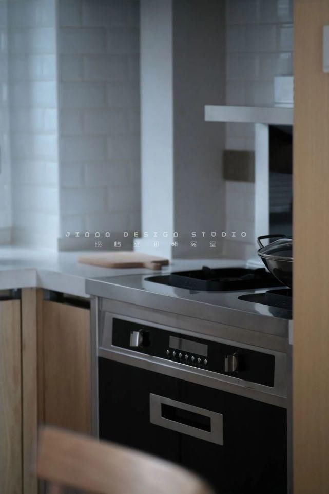 衣帽间!巧用玄关,引入西厨岛台,打造LDK式客餐厨的日式氛围家