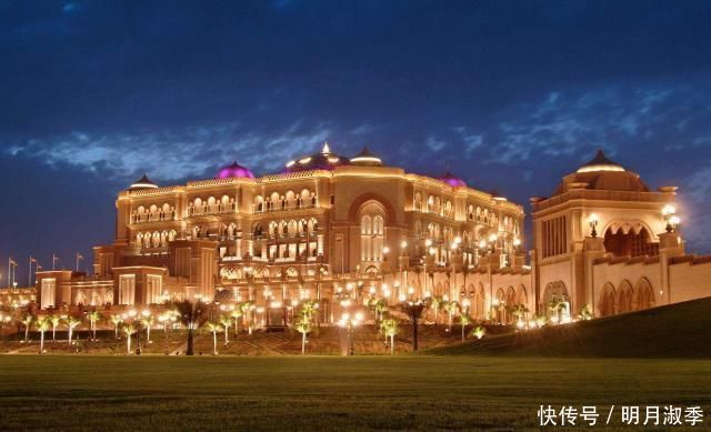 阿布扎比|全球唯一的八星级酒店，员工是客人的6倍，实现你“国王”的梦想
