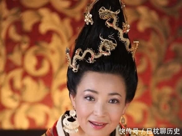 吕雉|都说吕雉心狠手辣，戚夫人被做成人彘，其实是她自己作出来的！