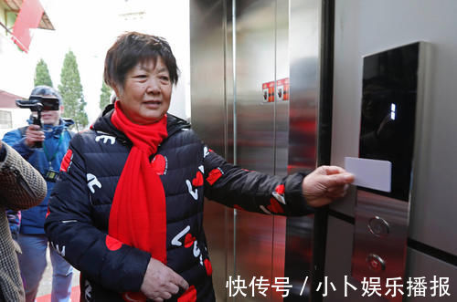 小区|老房子装电梯有“圆满方案”1、2楼仍然反对,三个理由很现实