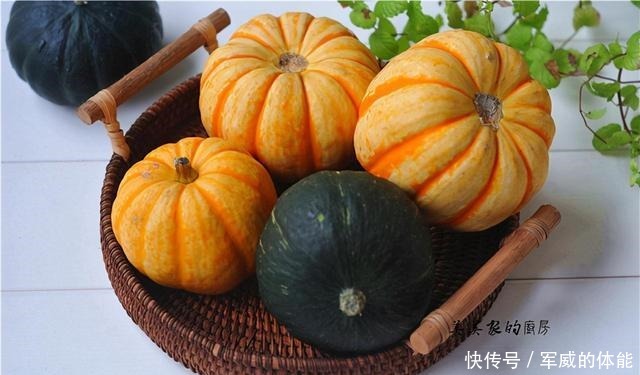 天冷,这早餐一定要试试,制作不过五分钟,比芝士蛋糕更细腻!