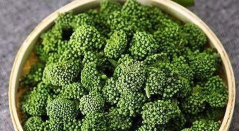 春季养生|春季养生注意饮食，推荐3种食物，排毒清肠，刮油消脂，好处多多